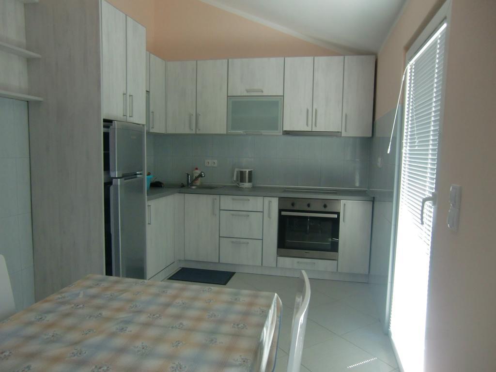 Apartment Villa Dobrijevic -Seljanovo Tivat Zimmer foto